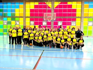 Una edición anterior del programa de baloncesto para mayores de 55 años | Ayto. Salamanca