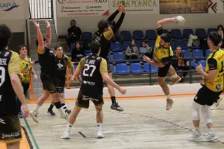 BM Salamanca - BM Soria