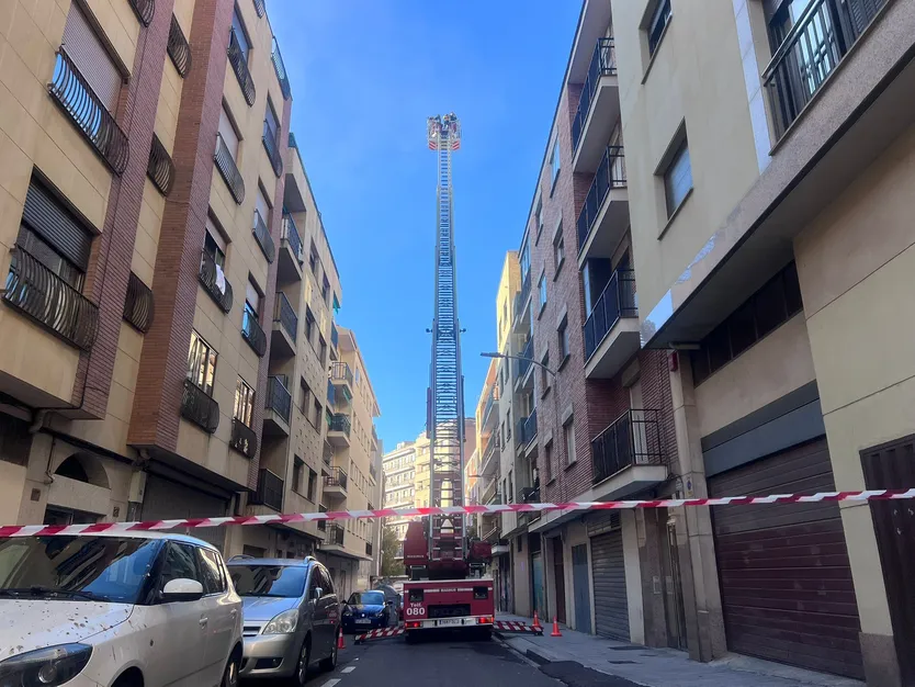 Comprobación de humo en la calle Valle Inclán
