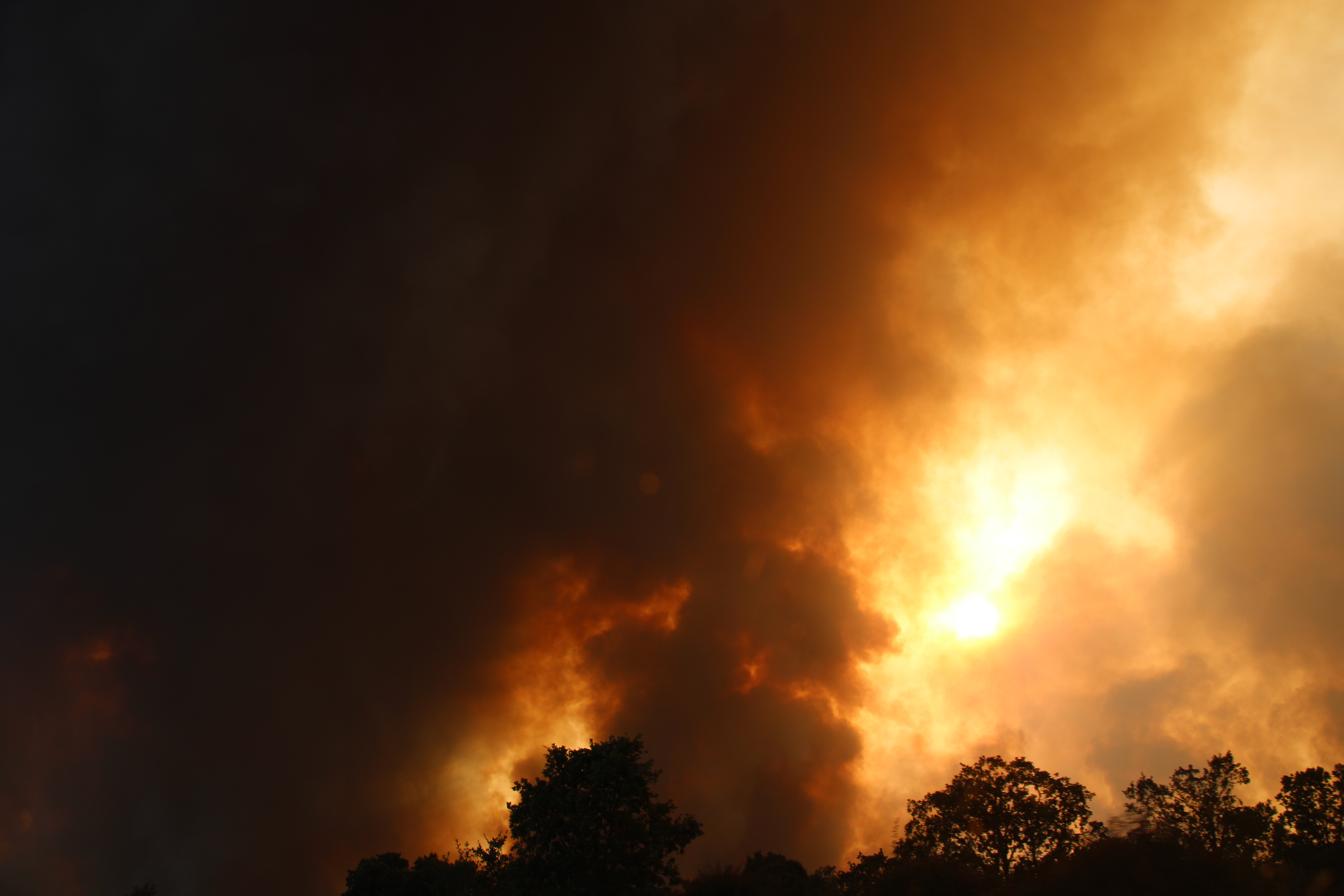 Estado del incendio donde se encontraba el equipo de Antena 3