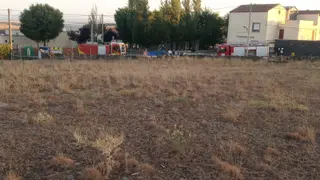 Los Bomberos acuden hasta Terradillos por un incendio de cultivo tras desprenderse un cable de alta tensión