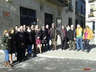 Imagen de la anterior ejecutiva junto a Fernando Pablos