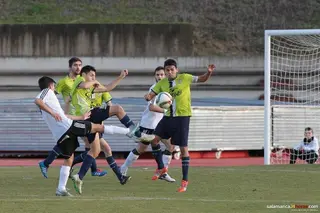 El Helmántico se queda con la miel en los labios ante el Salmantino