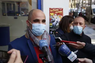 Manuel Nieto, de Los Manolos, el pasado día 22 de diciembre, cuando vendió El Gordo de Navidad