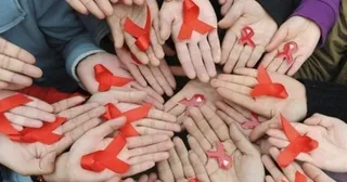 Aumentan los problemas para atender a portadores del VIH que carecen de tarjeta sanitaria
