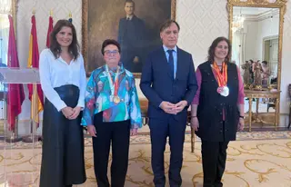 Carbayo recibe a las arqueras salmantinas Rosa Hernández y Amparo Guardiola