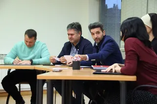 Pleno para la elección del nuevo alcalde en Doñinos. Foto archivo