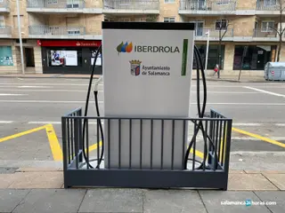 Cargador vehículos eléctricos paseo de la Estación (3 3 2020) (2)