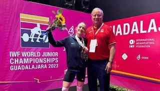 Marta García Rincón logra dos medallas de plata y una de bronce en el Campeonato del Mundo Junior de Halterofilia