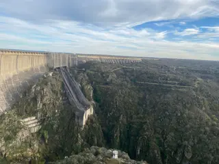 Presa de Almendra
