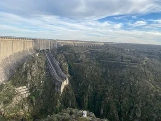 Presa de Almendra