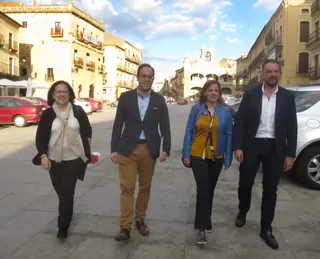 Marcos Iglesias, candidato a la alcaldia junto a candidatos al Congreso y al Senado por el PP en Ciudad Rodrigo