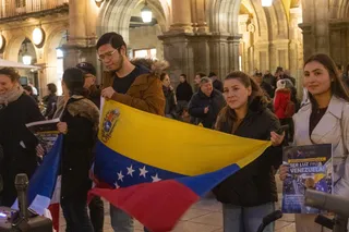 Imagen de archivo de una concentración por la paz en Venezuela en la Plaza Mayor de Salamanca. | Mateo G.J.
