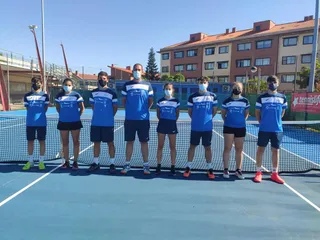 Equipos Junior Masculino y Femenino del CT Alba de Tormes.