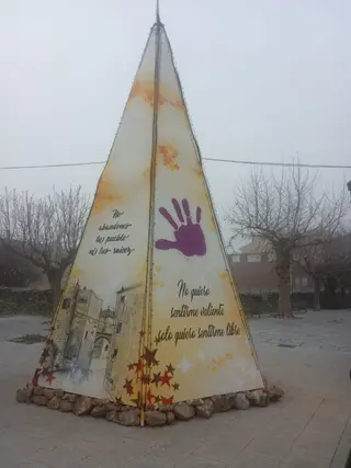 Mozárbez, Árbol de Navidad de los Deseos