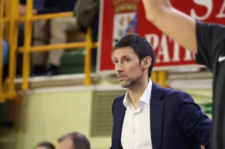 Perfumerías Avenida - Valencia Basket