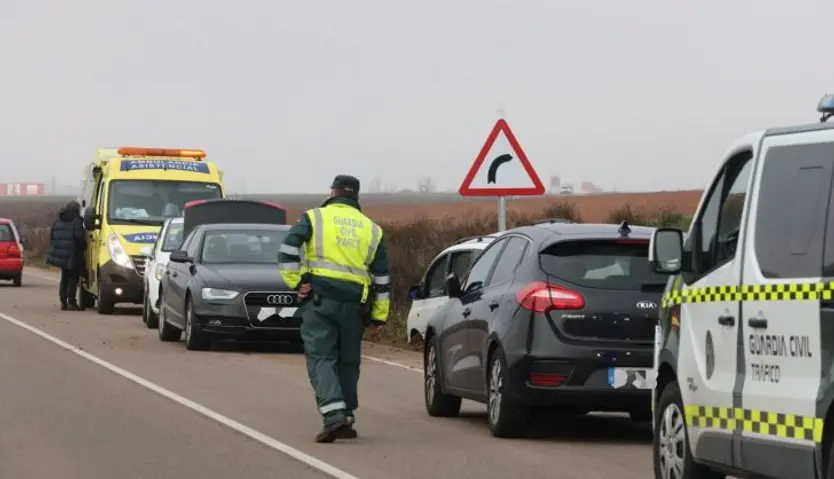 Accidente entre el polígono de los Villares y Cabrerizos (6)