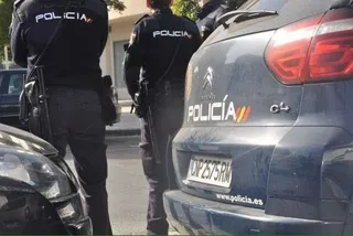 Agentes de Policía Nacional