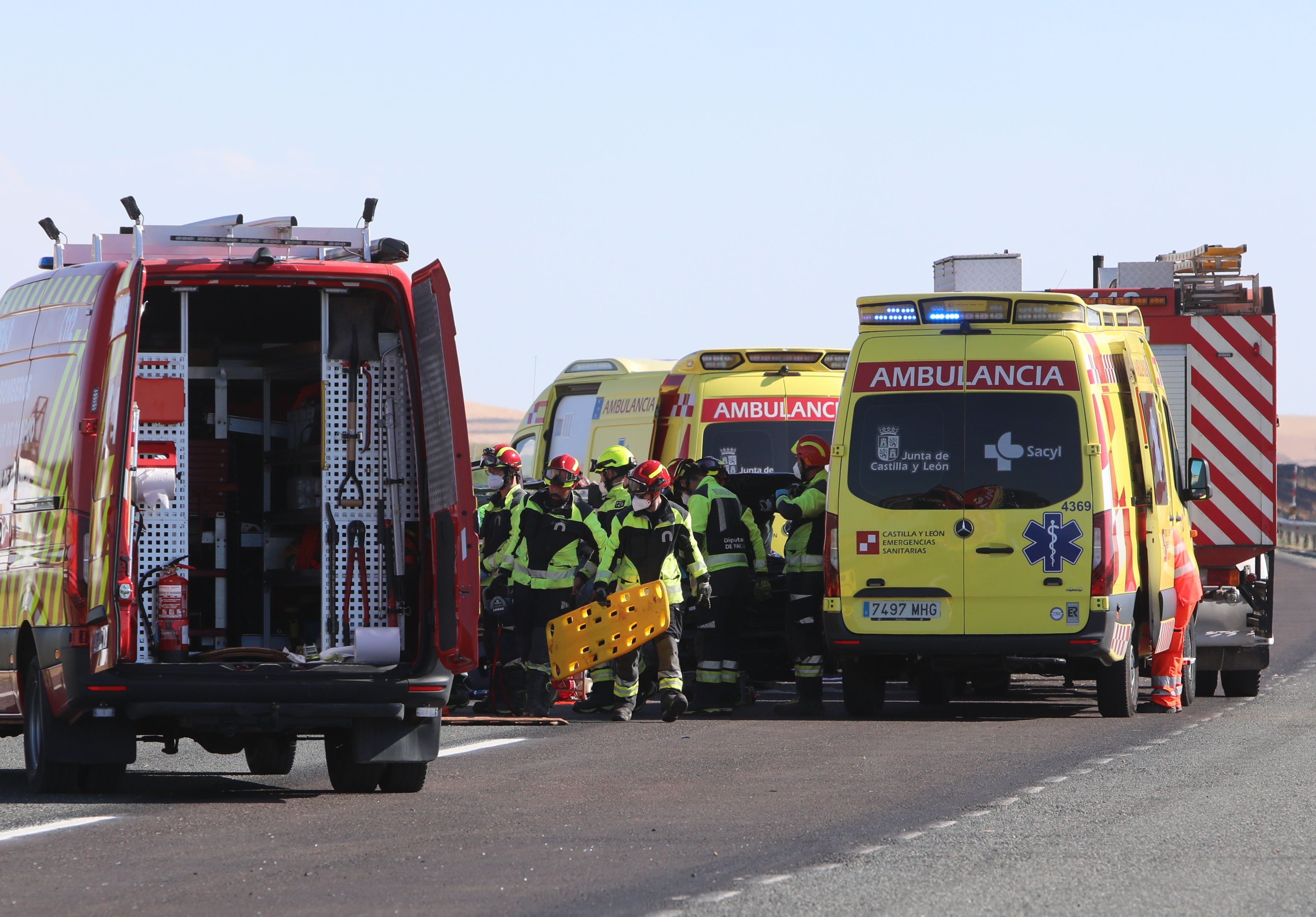 Accidente en la A-67, en Herrera de Duero (Palencia). Br&aacute;gimo | ICAL
