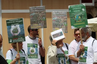 Los vecinos de Villamayor, Babilafuente, Machacón y San Pedro de Rozados protestan contra las plantas de biogás