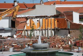 Derribo en Carbajosa