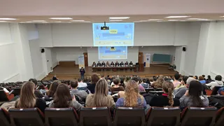La Delegación de Estudiantes de Medicina organiza una Feria de Especialidades para orientar a los futuros sanitarios