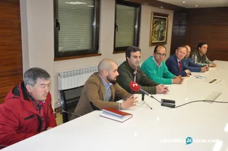 Presentacion del concurso y exposicion de ganado vacuno (10)