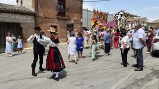 Misa y procesión en las fiestas de Villoruela