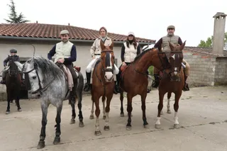 GALERÍA Medio centenar de jinetes participan en la 'I Ruta a caballo de Siega Verde'. Fotos Siega Verde (11)