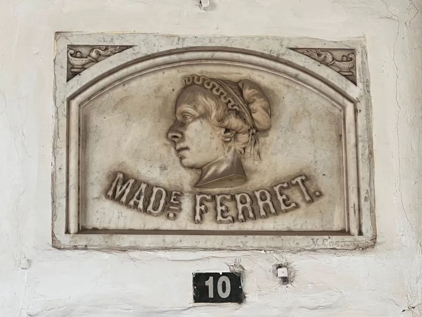 Busto de Madame Ferret