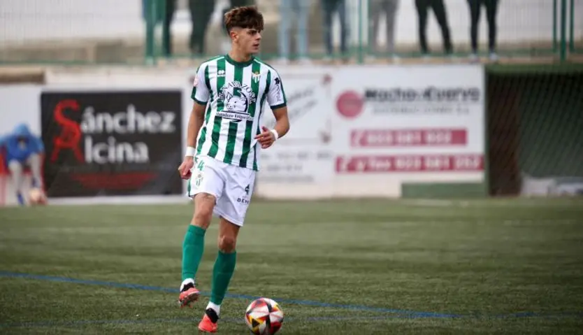 Pica, jugador del Guijuelo | FOTO CD GUIJUELO