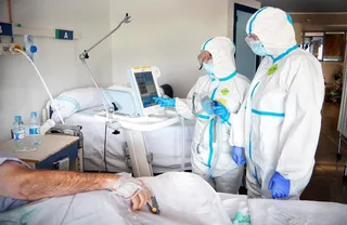 Sanidad oferta 20 contratos en Salamanca para médicos que acaben esta primavera su formación