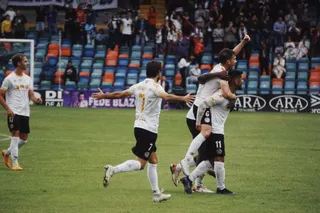 Galván festeja el 2 0 ante el Mirandés B | FOTO SALAMANCA CF UDS