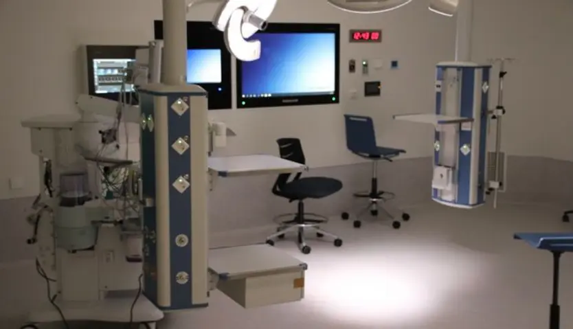 La consejera de Sanidad visita el Nuevo Hospital (54)