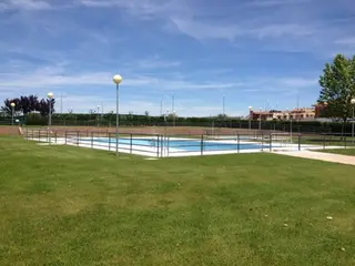 Piscina cabrerizos