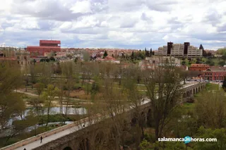 Puente Romano, panorámica, cuartel Guardia Civil, Parador