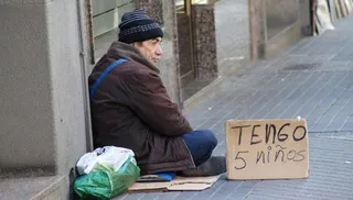 La Comisión de Bienestar Social da pasos para la creación del protocolo de atención a personas sin hogar