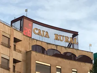 Baño en la fuente de la Puerta Zamora