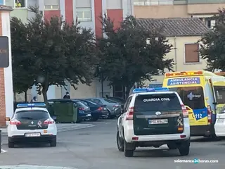Guardia Civil en Castellanos de Moriscos en el lugar donde fue arrestado El Polini