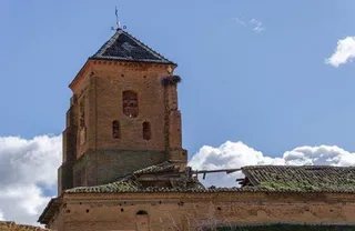 La iglesia de Santa María, en Mayorga de Campos, se restaura para evitar la ruina del edificio
