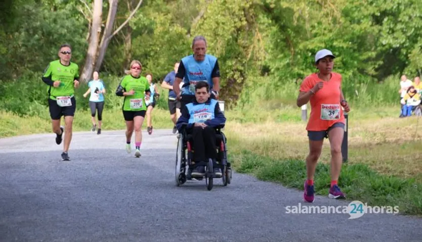 X Carrera Solidaria en Santa Marta de Tormes en beneficio de la Fundación AVIVA