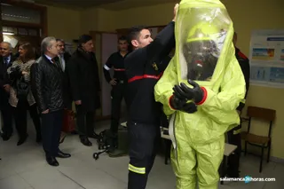 Visita al Parque de Bomberos por la práctica del Ciclo Emergencias Sanitarias y Protección Civil (7)