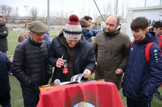 Descubrimiento de la placa homenaje a Juan Antonio Hernández, fundador del Club Deportivo Hérgar Helmántic