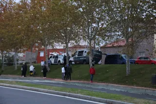 GALERÍA | Continúan los registros en la calle Valhondo durante la tarde de este viernes