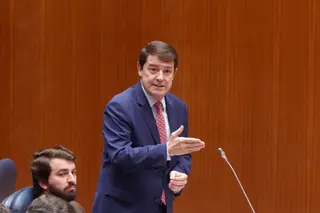 Mañueco en el Pleno de las Cortes de Castilla y León - Miriam Chacón (ICAL)