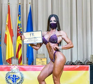 Laura culturista