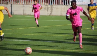 Obeng, ante el Alcorcón B en pretemporada | FOTO SALAMANCA24HORAS.COM
