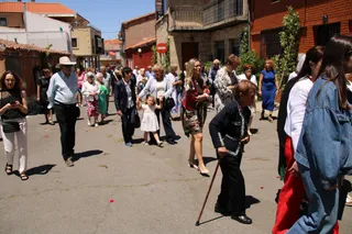 Procesión por las Fiestas del Señor en Cabrerizos (1)