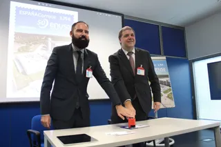 Representantes de Enusa en la presentación de su sello conmemorativo por su 50 aniversario