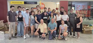Venezolanos Residentes En Salamanca a La Espera De Volver a España